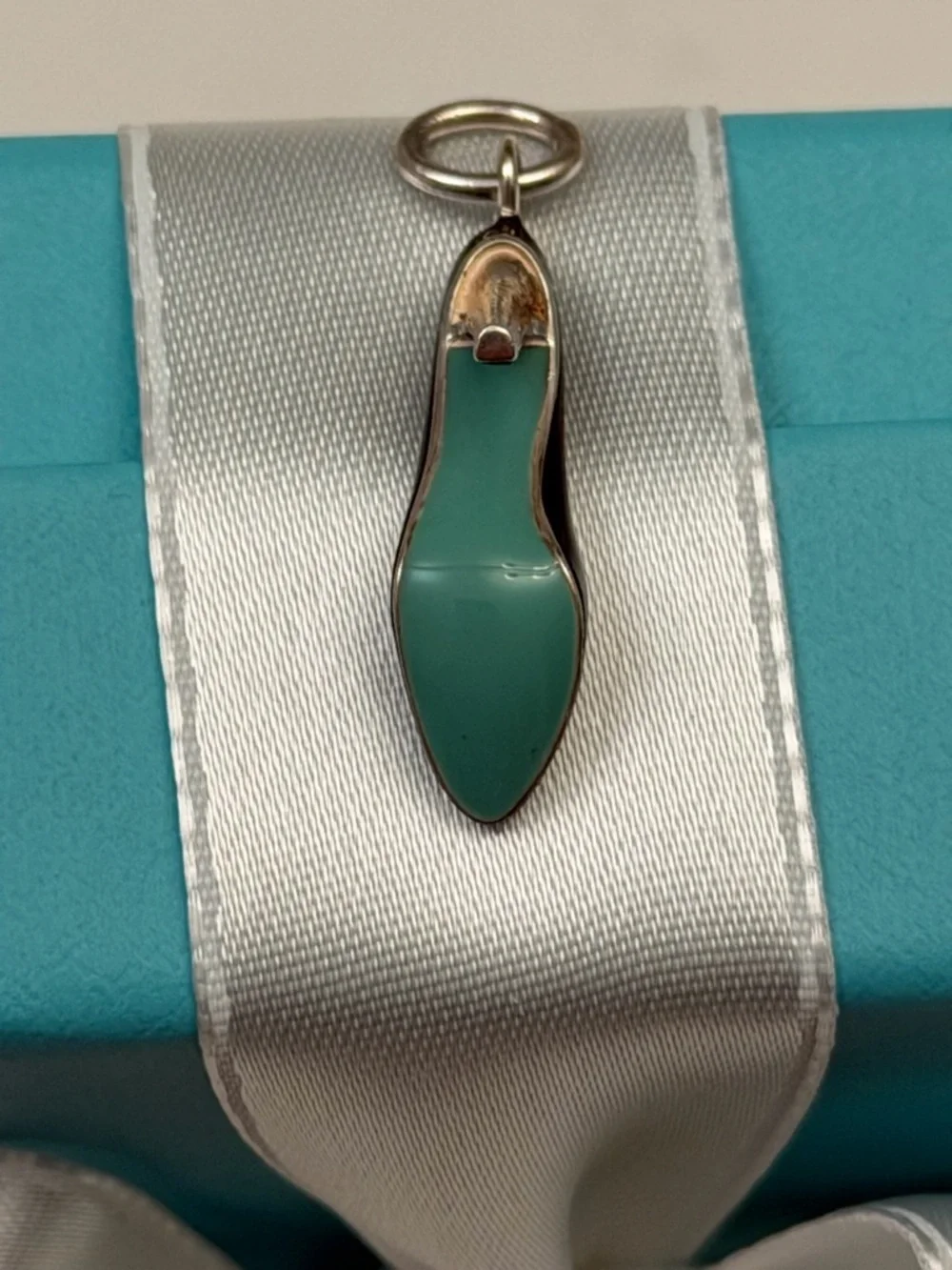 Authentic Tiffany & Co. Blue Enamel Stiletto Heel Shoe Charm - Picture 4 of 6